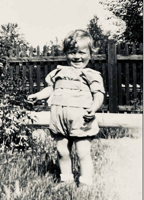 B0BEB104-6C93-418C-8E97-3CC6F3BCD6CE_1_201_a